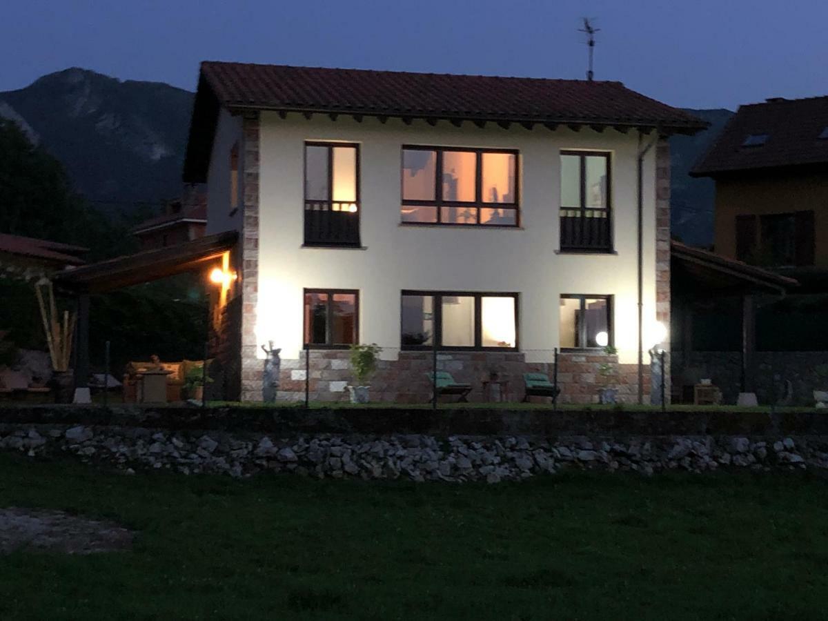 Casa Frente A Los Bufones De Pria Villa Llames de Pría Esterno foto