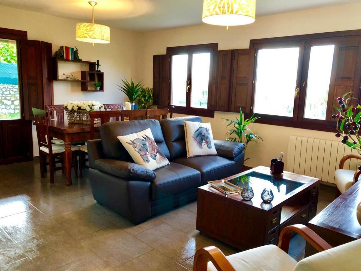 Casa Frente A Los Bufones De Pria Villa Llames de Pría Esterno foto