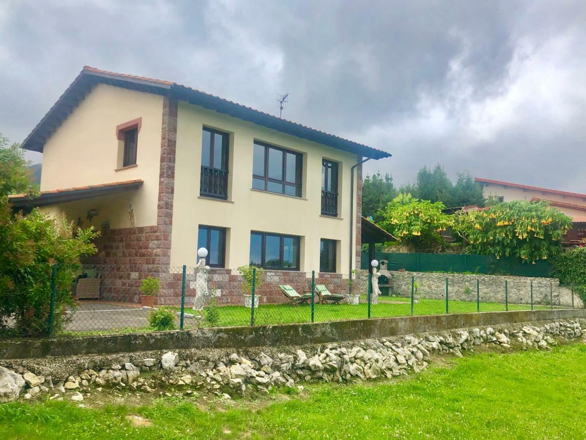 Casa Frente A Los Bufones De Pria Villa Llames de Pría Esterno foto