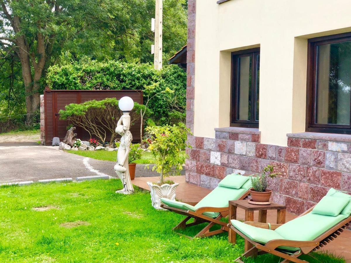 Casa Frente A Los Bufones De Pria Villa Llames de Pría Esterno foto
