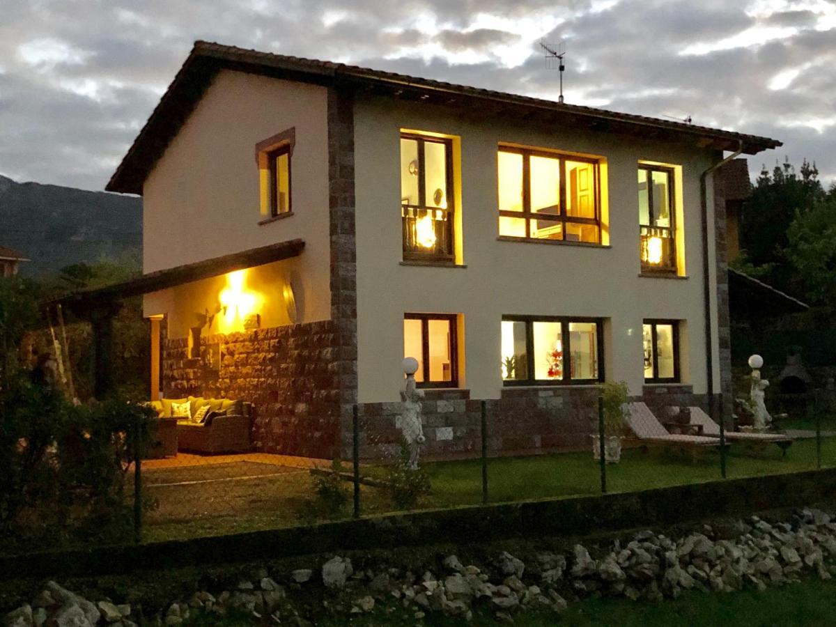 Casa Frente A Los Bufones De Pria Villa Llames de Pría Esterno foto