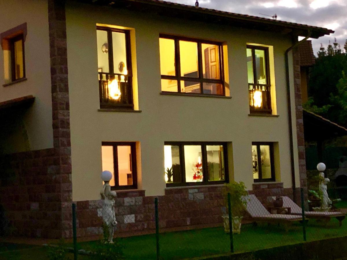 Casa Frente A Los Bufones De Pria Villa Llames de Pría Esterno foto